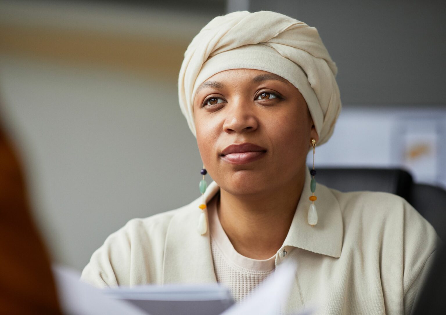 spiritual-meaning-of-a-white-doek-including-red-yellow-life